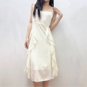 New with tags Midi ruffle dress summer dress.